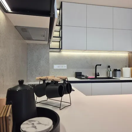 Apartment Sakura Park New Luxury Apartmant With Garage Belgrade