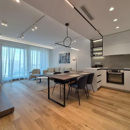 Apartment Sakura Park New Luxury Apartmant With Garage Belgrade